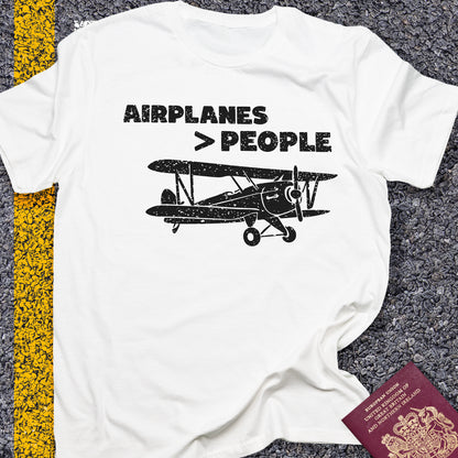 Airplanes > people
