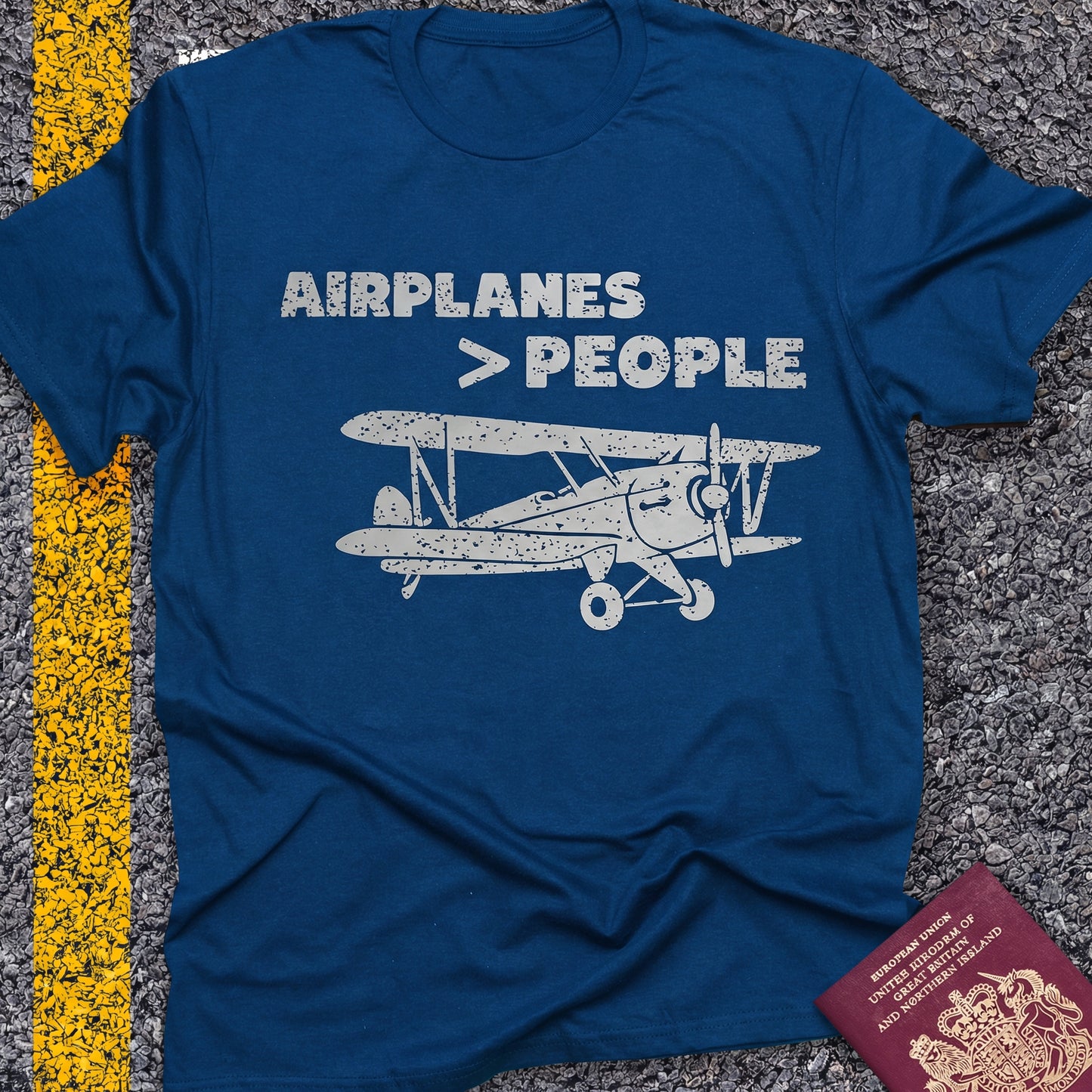 Airplanes > people