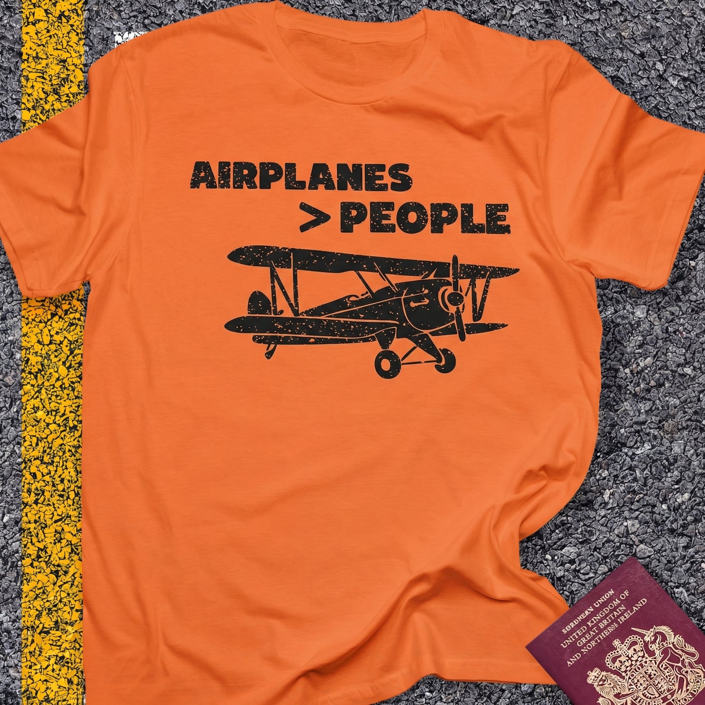 Airplanes > people