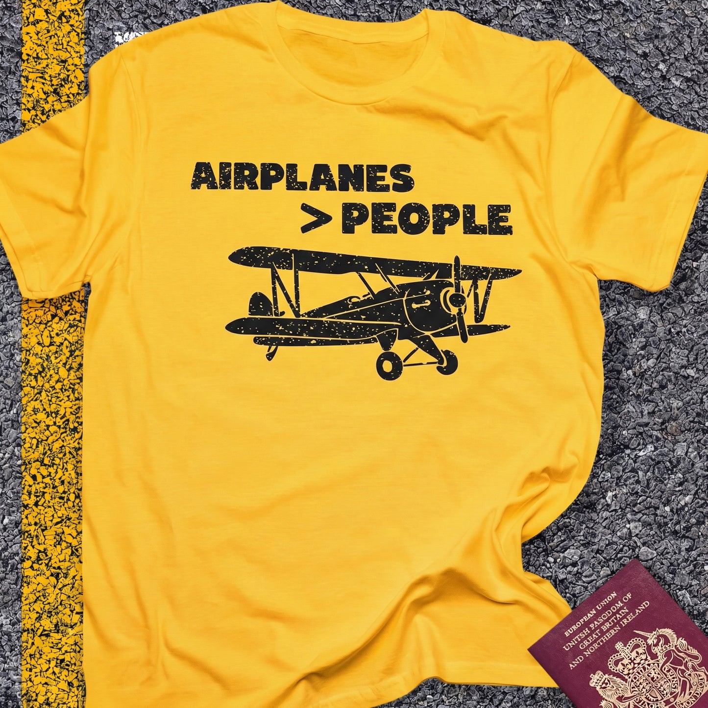 Airplanes > people