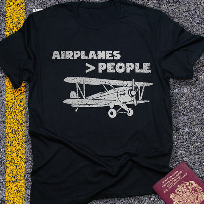 Airplanes > people